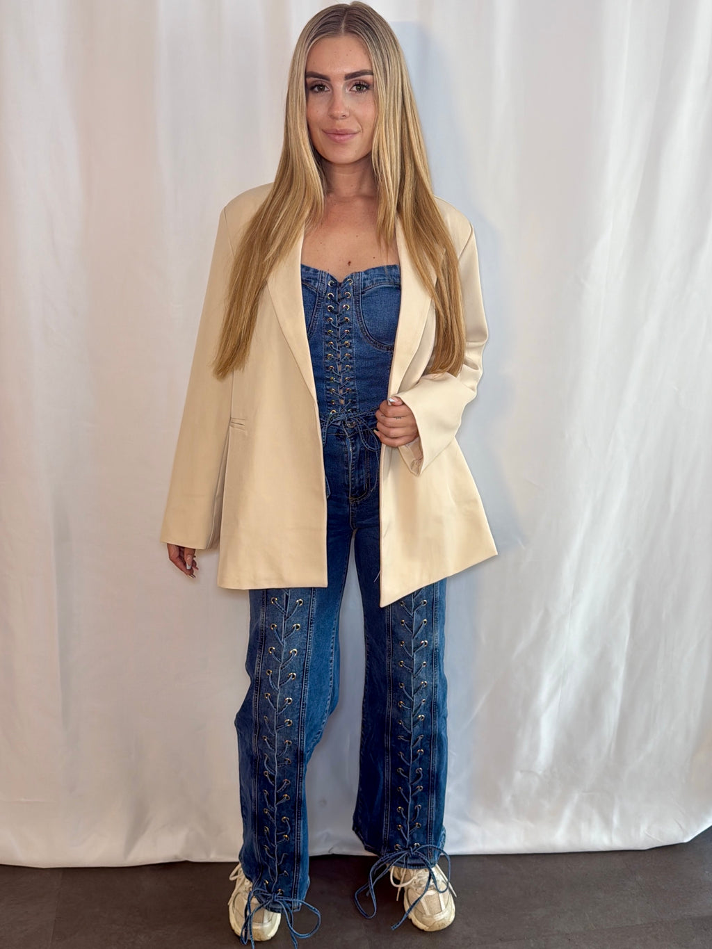 Bridget Blazer Beige