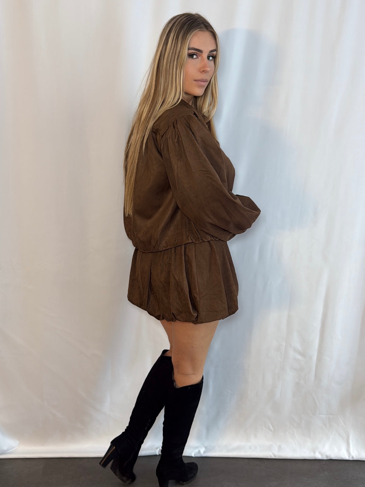 Charlotte Set Suede Brown