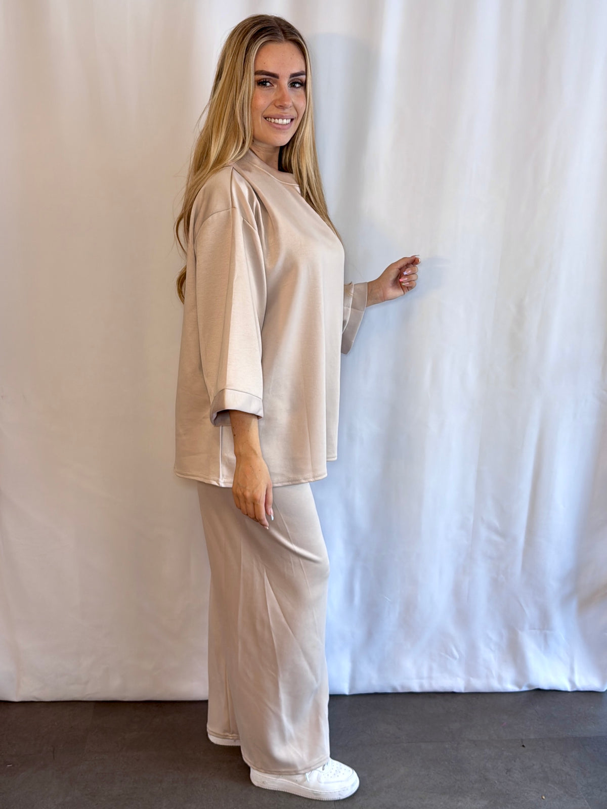 Megan Set Beige